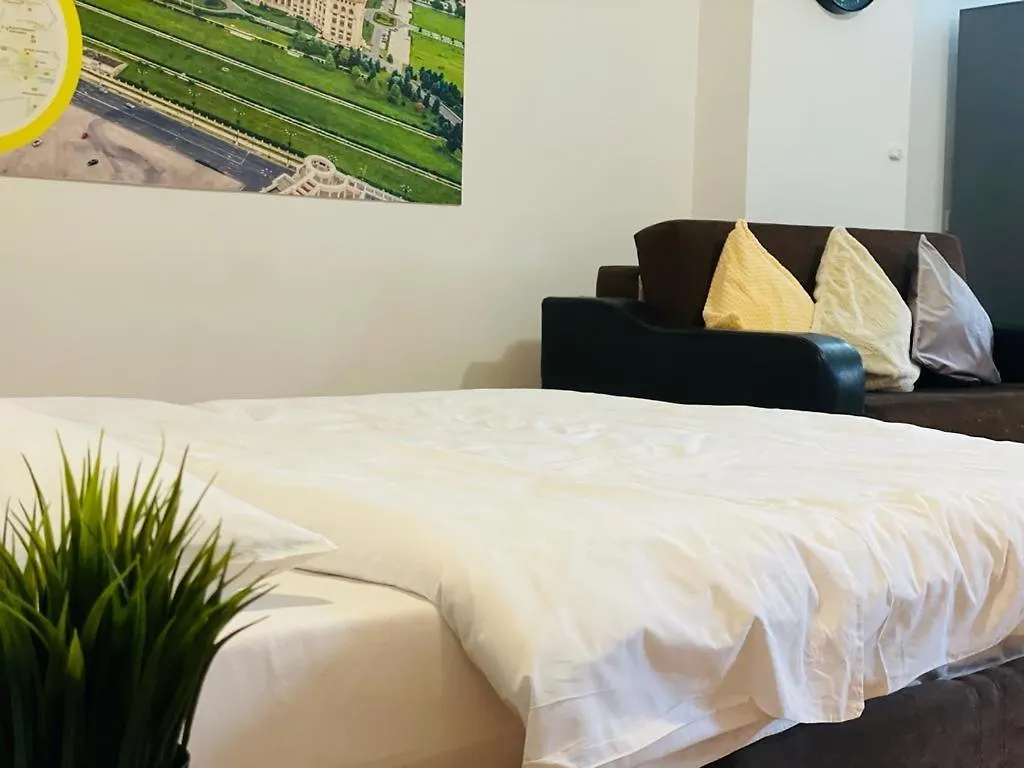 Tranzzit Airport Apartament Отопени Румыния