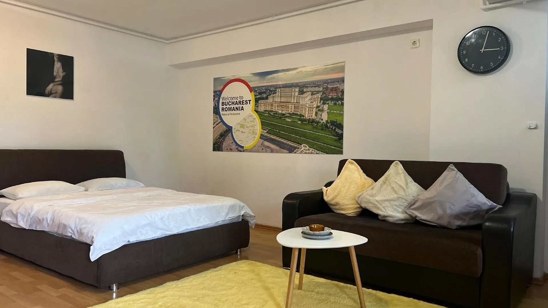 Tranzzit Airport Apartament Отопени